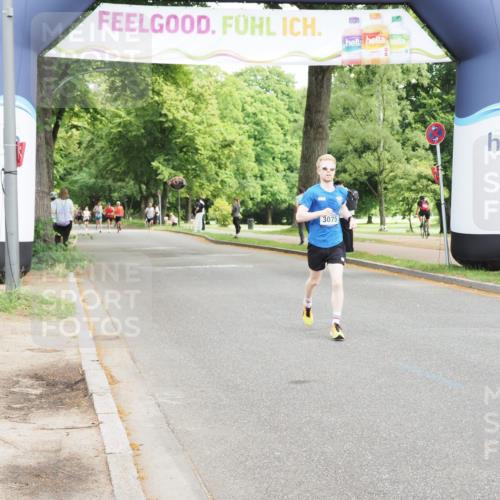 29.06.2025 - hella hamburg halbmarathon MichiJ http://msf.ph/oto/8184419 29.06.2025 10:18:07 Zwischen KM18-KM19 1953, 3075 meine-sportfotos.de