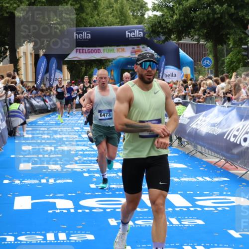 29.06.2025 - hella hamburg halbmarathon Zöllner http://msf.ph/oto/8184507 29.06.2025 10:33:15 Ziel 1910, 6473, 9047, 14167, 14276, 17175, 18455 meine-sportfotos.de