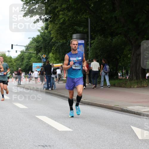 29.06.2025 - hella hamburg halbmarathon Yannick Fuchs http://msf.ph/oto/8184544 29.06.2025 10:29:10 20KM 1002, 1080, 2228, 3005, 5048, 5550, 6878, 7534, 7628, 7884, 7901, 9519, 9686, 11019, 11202, 11230, 11661, 14448, 15902, 16417, 17014, 17751, 17877, 18026, 18837 meine-sportfotos.de