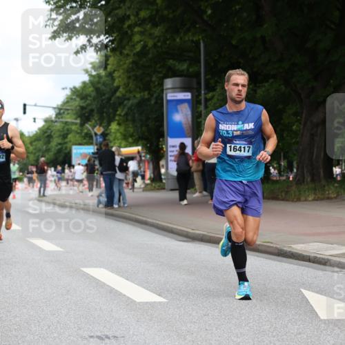 29.06.2025 - hella hamburg halbmarathon Yannick Fuchs http://msf.ph/oto/8184578 29.06.2025 10:29:11 20KM 1002, 1080, 2228, 3005, 5048, 5550, 6878, 7534, 7628, 7884, 7901, 9519, 9686, 11019, 11202, 11230, 11661, 15902, 16417, 17014, 17877, 18026, 18837 meine-sportfotos.de