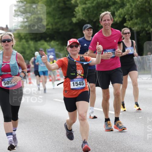 29.06.2025 - hella hamburg halbmarathon Jannik Wohlers http://msf.ph/oto/8185021 29.06.2025 10:23:27 Lombardsbrücke 1444, 1545, 2125, 2489, 4122, 4597, 4646, 4990, 5055, 5258, 5358, 5661, 6747, 7013, 8031, 8141, 8149, 8181, 8502, 8676, 8717, 9217, 9603, 9715, 10649, 11044, 11415, 11454, 11793, 13149, 14521, 15739, 15853, 16331, 17385, 17513, 17595, 18091, 18314, 18745, 18998, 19017 meine-sportfotos.de