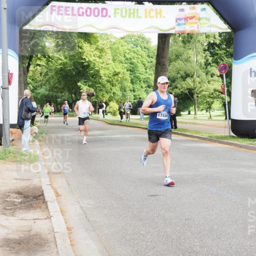 29.06.2025 - hella hamburg halbmarathon MichiJ http://msf.ph/oto/8185525 29.06.2025 10:18:35 Zwischen KM18-KM19 2075, 12189, 14140, 15883 meine-sportfotos.de