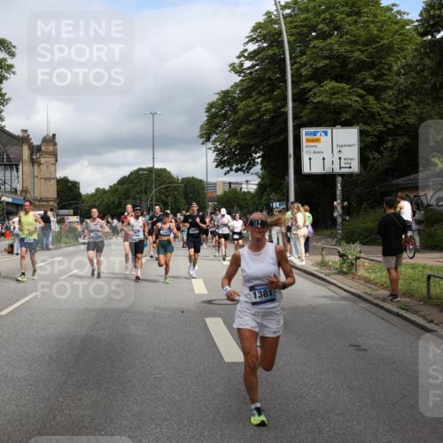 29.06.2025 - hella hamburg halbmarathon Yannick Fuchs http://msf.ph/oto/8185548 29.06.2025 10:43:33 20KM 1094, 1342, 1381, 1476, 2013, 2504, 2516, 2592, 2596, 2706, 2878, 2889, 2937, 3060, 3692, 4017, 4832, 5460, 5705, 6158, 7067, 7297, 7332, 8112, 8437, 8821, 9038, 9126, 9213, 9463, 9619, 9649, 9695, 9924, 9965, 10184, 10859, 11340, 11519, 11579, 11779, 11819, 11977, 12094, 12421, 12533, 12670, 13233, 13269, 13688, 13690, 14526, 15422, 15523, 16114, 16369, 16627, 16653, 16731, 16891, 17173, 17632, 17753, 18058, 18842, 18926, 19109 meine-sportfotos.de