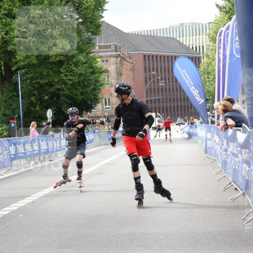 29.06.2025 - hella hamburg halbmarathon Strokosch-Dieckow http://msf.ph/oto/8185607 29.06.2025 09:25:45 Ziel 20100, 20172, 20174, 20423 meine-sportfotos.de