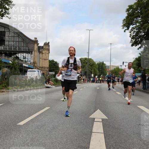 29.06.2025 - hella hamburg halbmarathon Yannick Fuchs http://msf.ph/oto/8185679 29.06.2025 10:29:33 20KM 1002, 1217, 1562, 4477, 5048, 5152, 6169, 6878, 7628, 7972, 8395, 8864, 9686, 11661, 12204, 12369, 14069, 14388, 14603, 15991, 16140, 16712, 16963, 17014, 18419, 19022 meine-sportfotos.de