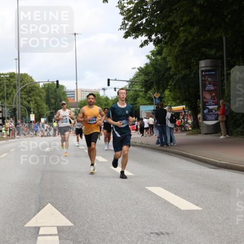 29.06.2025 - hella hamburg halbmarathon Yannick Fuchs http://msf.ph/oto/8185926 29.06.2025 10:29:39 20KM 1217, 1562, 4477, 5048, 5152, 6169, 7972, 8395, 8864, 8901, 9686, 12204, 12369, 14069, 14388, 14603, 14952, 15391, 15991, 16140, 16712, 16963, 16964, 17014, 17643, 18419, 19022 meine-sportfotos.de