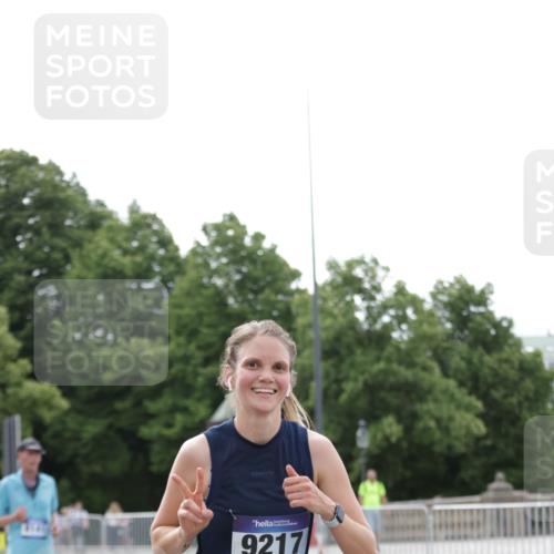 29.06.2025 - hella hamburg halbmarathon Jannik Wohlers http://msf.ph/oto/8186035 29.06.2025 10:23:34 Lombardsbrücke 1444, 1545, 2489, 3013, 3185, 4122, 4597, 4990, 5039, 5055, 5258, 5260, 5358, 5661, 5954, 7013, 7426, 8141, 8149, 8502, 8717, 9217, 9603, 11044, 11306, 11347, 11415, 11454, 13149, 15352, 15739, 15853, 17385, 17414, 17513, 17595, 18091, 18210, 18314, 18745, 18998, 19017 meine-sportfotos.de