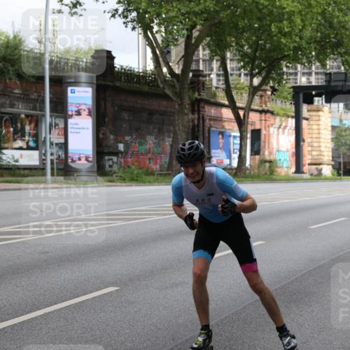 29.06.2025 - hella hamburg halbmarathon Yannick Fuchs http://msf.ph/oto/8186141 29.06.2025 09:10:18 20KM  meine-sportfotos.de