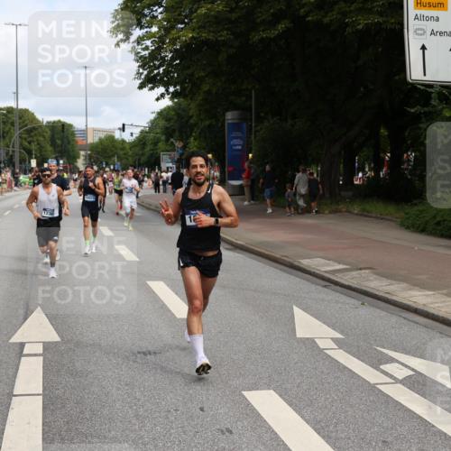 29.06.2025 - hella hamburg halbmarathon Yannick Fuchs http://msf.ph/oto/8186167 29.06.2025 10:29:45 20KM 1217, 1562, 4740, 5269, 5554, 6704, 7466, 7867, 7972, 8395, 8864, 8901, 10771, 12204, 12369, 12751, 14069, 14388, 14603, 14629, 14952, 15390, 15391, 15991, 16140, 16177, 16695, 16712, 16811, 16963, 16964, 17643, 18183, 18220, 18419, 19022 meine-sportfotos.de