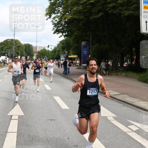 29.06.2025 - hella hamburg halbmarathon Yannick Fuchs http://msf.ph/oto/8186215 29.06.2025 10:29:46 20KM 1217, 1562, 4740, 5269, 5554, 6704, 7466, 7867, 7972, 8395, 8864, 8901, 10771, 11559, 12204, 12369, 12751, 14069, 14388, 14603, 14629, 14952, 15390, 15391, 15991, 16140, 16177, 16695, 16712, 16811, 16963, 16964, 17643, 18183, 18220, 18419, 19022 meine-sportfotos.de