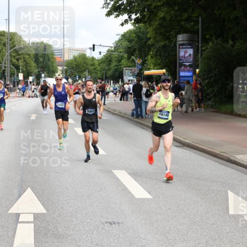 29.06.2025 - hella hamburg halbmarathon Yannick Fuchs http://msf.ph/oto/8186398 29.06.2025 10:29:50 20KM 57, 1217, 1344, 1562, 4740, 4944, 5269, 5554, 6704, 7466, 7867, 7972, 8864, 8901, 10771, 11559, 11898, 12204, 12369, 12751, 14603, 14629, 14952, 15390, 15391, 15991, 16140, 16177, 16695, 16712, 16811, 16963, 16964, 17022, 17643, 17826, 18183, 18220, 18237, 18419, 19022 meine-sportfotos.de