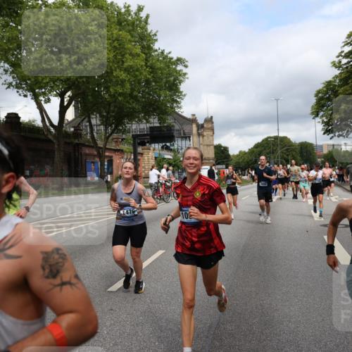 29.06.2025 - hella hamburg halbmarathon Yannick Fuchs http://msf.ph/oto/8186629 29.06.2025 10:43:37 20KM 1094, 1342, 1381, 1476, 2013, 2504, 2516, 2592, 2596, 2706, 2878, 2889, 2937, 3060, 3692, 4017, 4832, 5460, 6115, 6158, 7067, 7297, 7332, 8112, 8437, 8821, 9038, 9126, 9200, 9213, 9463, 9619, 9649, 9695, 9924, 9965, 10184, 11340, 11519, 11819, 11977, 12035, 12094, 12271, 12421, 12670, 13233, 13688, 13690, 14526, 15422, 15523, 16114, 16627, 16653, 16731, 16891, 17753, 17908, 18058, 18842, 18926, 19109 meine-sportfotos.de
