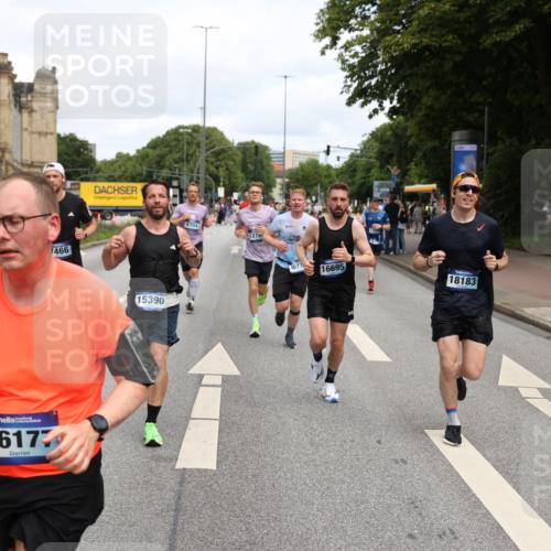 29.06.2025 - hella hamburg halbmarathon Yannick Fuchs http://msf.ph/oto/8187004 29.06.2025 10:30:04 20KM 57, 1344, 1889, 4050, 4740, 4944, 5269, 5554, 6704, 7466, 7867, 8901, 10771, 11559, 11898, 12044, 12751, 13798, 14629, 14841, 14952, 15390, 15391, 15931, 16177, 16695, 16811, 16964, 17022, 17643, 17826, 18183, 18220, 18237 meine-sportfotos.de