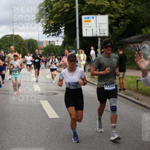 29.06.2025 - hella hamburg halbmarathon Yannick Fuchs http://msf.ph/oto/8187081 29.06.2025 10:43:40 20KM 1094, 1342, 1476, 2013, 2504, 2516, 2592, 2596, 2706, 2878, 2889, 2937, 3060, 3692, 4017, 4832, 5460, 5978, 6115, 6158, 7297, 7332, 7657, 8112, 8437, 9038, 9126, 9200, 9463, 9491, 9597, 9619, 9695, 9723, 9924, 9965, 10189, 11340, 11519, 11819, 11977, 12035, 12271, 12670, 13233, 13688, 13690, 14526, 14838, 15422, 15519, 15523, 16114, 16653, 16731, 16738, 16843, 16891, 17753, 17908, 18058, 18842, 18926, 18960, 19109 meine-sportfotos.de