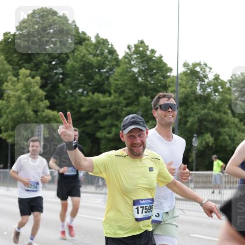 29.06.2025 - hella hamburg halbmarathon Jannik Wohlers http://msf.ph/oto/8187109 29.06.2025 10:23:37 Lombardsbrücke 1389, 1444, 1545, 2489, 3013, 3185, 3579, 4122, 4597, 4990, 4993, 5039, 5055, 5258, 5260, 5358, 5661, 5954, 7013, 7426, 8141, 8149, 8502, 8717, 9217, 9603, 11044, 11306, 11347, 11415, 14433, 14439, 15352, 15456, 17262, 17414, 17513, 17595, 18091, 18210, 18745, 18998, 19017 meine-sportfotos.de