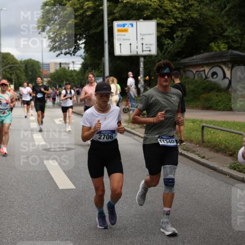 29.06.2025 - hella hamburg halbmarathon Yannick Fuchs http://msf.ph/oto/8187121 29.06.2025 10:43:40 20KM 1094, 1342, 1476, 2013, 2504, 2516, 2592, 2596, 2706, 2878, 2889, 2937, 3060, 3692, 4017, 4832, 5460, 5978, 6115, 6158, 7297, 7332, 7657, 8112, 8437, 9038, 9126, 9200, 9463, 9491, 9597, 9619, 9695, 9723, 9924, 9965, 10189, 11340, 11519, 11819, 11977, 12035, 12271, 12670, 13233, 13688, 13690, 14526, 14838, 15422, 15519, 15523, 16114, 16653, 16731, 16738, 16843, 16891, 17753, 17908, 18058, 18842, 18926, 18960, 19109 meine-sportfotos.de