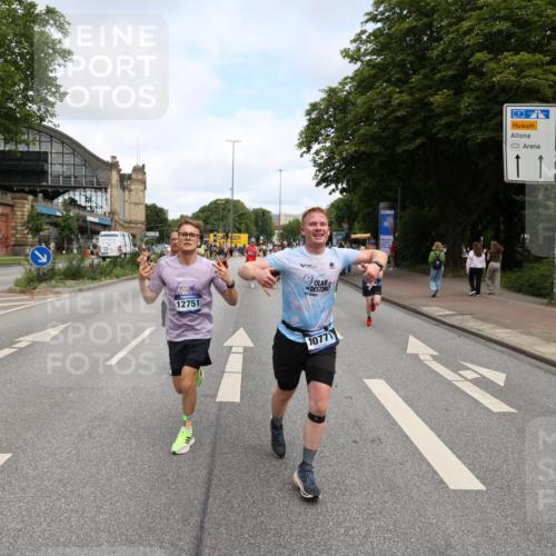 29.06.2025 - hella hamburg halbmarathon Yannick Fuchs http://msf.ph/oto/8187160 29.06.2025 10:30:06 20KM 57, 1344, 1889, 4050, 4740, 4944, 5269, 5554, 6704, 7466, 7867, 8901, 10771, 11559, 11898, 12044, 12751, 13798, 14629, 14841, 15390, 15391, 15931, 16177, 16695, 16811, 16964, 17022, 17643, 17826, 18183, 18220, 18237 meine-sportfotos.de