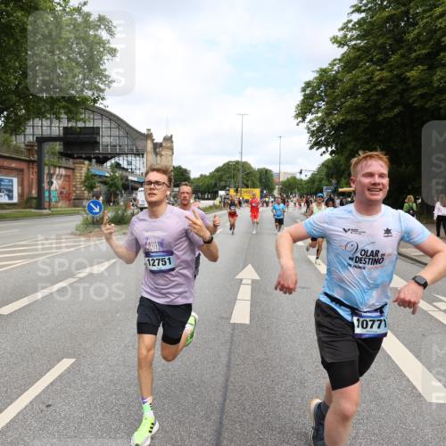 29.06.2025 - hella hamburg halbmarathon Yannick Fuchs http://msf.ph/oto/8187176 29.06.2025 10:30:06 20KM 57, 1344, 1889, 4050, 4740, 4944, 5269, 5554, 6704, 7466, 7867, 8901, 10771, 11559, 11898, 12044, 12751, 13798, 14629, 14841, 15390, 15391, 15931, 16177, 16695, 16811, 16964, 17022, 17643, 17826, 18183, 18220, 18237 meine-sportfotos.de
