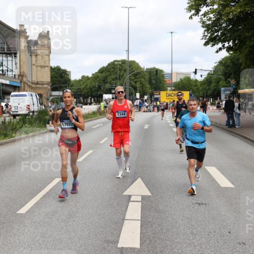 29.06.2025 - hella hamburg halbmarathon Yannick Fuchs http://msf.ph/oto/8187393 29.06.2025 10:30:09 20KM 57, 1344, 1889, 4050, 4740, 4944, 5269, 5554, 6704, 7466, 7867, 10771, 11559, 11898, 12044, 12751, 13798, 14629, 14841, 15390, 15415, 15701, 15931, 16123, 16177, 16695, 16811, 16964, 17022, 17826, 18183, 18220, 18237 meine-sportfotos.de
