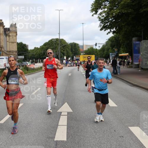 29.06.2025 - hella hamburg halbmarathon Yannick Fuchs http://msf.ph/oto/8187425 29.06.2025 10:30:09 20KM 57, 1344, 1889, 4050, 4740, 4944, 5269, 5554, 6704, 7466, 7867, 10771, 11559, 11898, 12044, 12751, 13798, 14629, 14841, 15390, 15415, 15701, 15931, 16123, 16177, 16695, 16811, 16964, 17022, 17826, 18183, 18220, 18237 meine-sportfotos.de