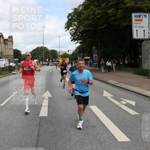 29.06.2025 - hella hamburg halbmarathon Yannick Fuchs http://msf.ph/oto/8187480 29.06.2025 10:30:10 20KM 57, 1344, 1889, 4050, 4740, 4944, 5269, 5554, 6704, 7466, 7867, 10771, 11559, 11898, 12044, 12751, 13798, 14629, 14841, 15390, 15415, 15701, 15931, 15959, 16123, 16177, 16695, 16811, 17022, 17826, 18183, 18220, 18237, 18259 meine-sportfotos.de