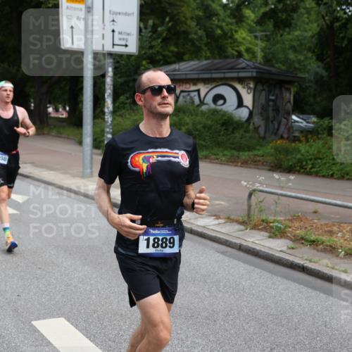29.06.2025 - hella hamburg halbmarathon Yannick Fuchs http://msf.ph/oto/8187969 29.06.2025 10:30:26 20KM 1889, 3843, 4050, 4062, 6032, 10384, 10477, 10877, 12044, 12462, 12514, 13252, 13798, 14789, 14841, 15161, 15415, 15701, 15931, 15959, 16119, 16123, 17612, 18259, 18841 meine-sportfotos.de