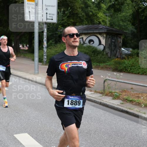 29.06.2025 - hella hamburg halbmarathon Yannick Fuchs http://msf.ph/oto/8187979 29.06.2025 10:30:26 20KM 1889, 3843, 4050, 4062, 6032, 10384, 10477, 10877, 12044, 12462, 12514, 13252, 13798, 14789, 14841, 15161, 15415, 15701, 15931, 15959, 16119, 16123, 17612, 18259, 18841 meine-sportfotos.de