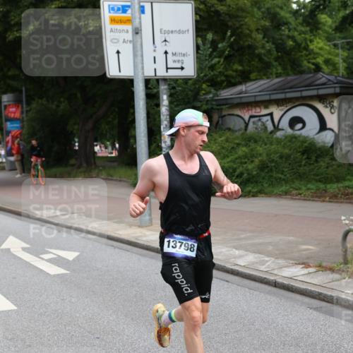 29.06.2025 - hella hamburg halbmarathon Yannick Fuchs http://msf.ph/oto/8188014 29.06.2025 10:30:27 20KM 1889, 3843, 4050, 4062, 6032, 10384, 10477, 10877, 12462, 12514, 13252, 13419, 13798, 14789, 14841, 15161, 15415, 15701, 15931, 15959, 16119, 16123, 17612, 18259, 18841 meine-sportfotos.de