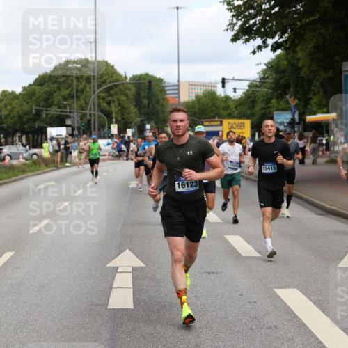 29.06.2025 - hella hamburg halbmarathon Yannick Fuchs http://msf.ph/oto/8188084 29.06.2025 10:30:29 20KM 1889, 3843, 4050, 4062, 6032, 10384, 10477, 10877, 12462, 12514, 13252, 13343, 13419, 13798, 14789, 14841, 14875, 15161, 15415, 15701, 15931, 15959, 16119, 16123, 17612, 18259, 18841 meine-sportfotos.de