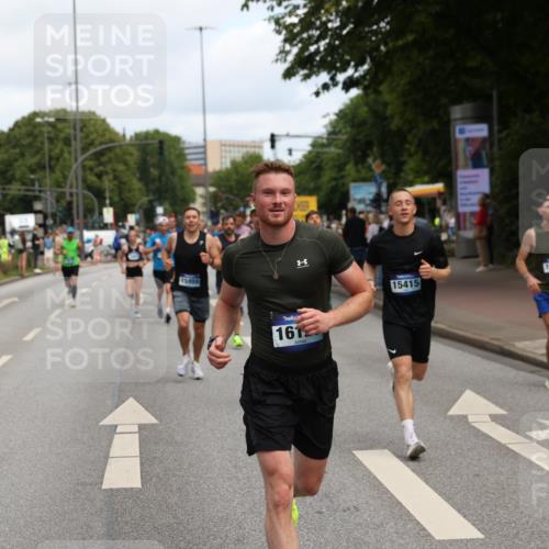 29.06.2025 - hella hamburg halbmarathon Yannick Fuchs http://msf.ph/oto/8188135 29.06.2025 10:30:30 20KM 1889, 3843, 4062, 6032, 10384, 10477, 10877, 12462, 12514, 13252, 13343, 13419, 13798, 14789, 14875, 15161, 15415, 15701, 15931, 15959, 16119, 16123, 17612, 18259, 18841 meine-sportfotos.de