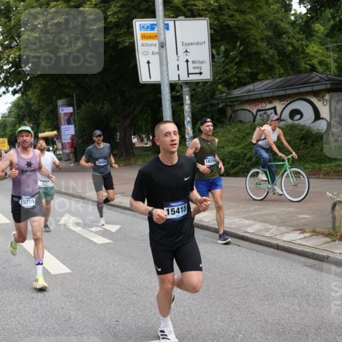 29.06.2025 - hella hamburg halbmarathon Yannick Fuchs http://msf.ph/oto/8188339 29.06.2025 10:30:31 20KM 1889, 3843, 4062, 6032, 10384, 10477, 10877, 12447, 12462, 12488, 12514, 13252, 13343, 13419, 13798, 14789, 14875, 15161, 15415, 15701, 15959, 16119, 16123, 17612, 17691, 18259, 18841 meine-sportfotos.de
