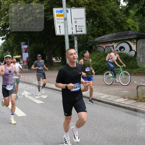 29.06.2025 - hella hamburg halbmarathon Yannick Fuchs http://msf.ph/oto/8188343 29.06.2025 10:30:31 20KM 1889, 3843, 4062, 6032, 10384, 10477, 10877, 12447, 12462, 12488, 12514, 13252, 13343, 13419, 13798, 14789, 14875, 15161, 15415, 15701, 15959, 16119, 16123, 17612, 17691, 18259, 18841 meine-sportfotos.de