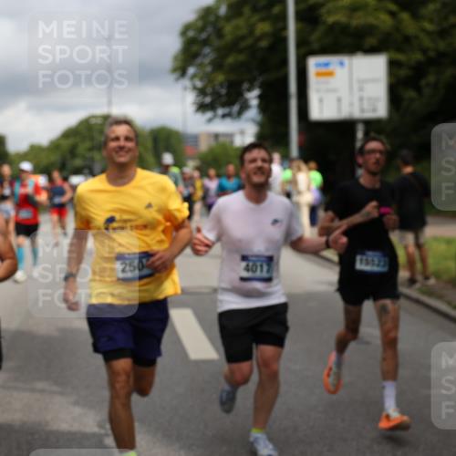 29.06.2025 - hella hamburg halbmarathon Yannick Fuchs http://msf.ph/oto/8188718 29.06.2025 10:43:47 20KM 2013, 2504, 2516, 2706, 2878, 2889, 2937, 3543, 3562, 3692, 4017, 4832, 5460, 5978, 6115, 7100, 7297, 7332, 7657, 8112, 8437, 8454, 8813, 9126, 9200, 9463, 9491, 9551, 9597, 9619, 9695, 9723, 9924, 9965, 10189, 11339, 11819, 11977, 12035, 12271, 12670, 13159, 13688, 13690, 13976, 14526, 14838, 15519, 15523, 15966, 16114, 16653, 16731, 16738, 16843, 16877, 16891, 17001, 17753, 17908, 18058, 18350, 18842, 18926, 18960, 19109 meine-sportfotos.de