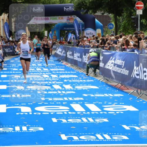 29.06.2025 - hella hamburg halbmarathon Zöllner http://msf.ph/oto/8188729 29.06.2025 10:34:00 Ziel 9345, 9519, 10865, 11227, 13493, 13494, 15268, 15500 meine-sportfotos.de
