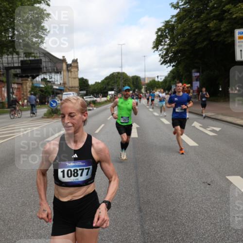 29.06.2025 - hella hamburg halbmarathon Yannick Fuchs http://msf.ph/oto/8188777 29.06.2025 10:30:37 20KM 3843, 4062, 6032, 10384, 10477, 10877, 12447, 12462, 12488, 12514, 13252, 13343, 13419, 14789, 14875, 15115, 15161, 15415, 15701, 15959, 16119, 16123, 17329, 17612, 17691, 18259, 18841 meine-sportfotos.de