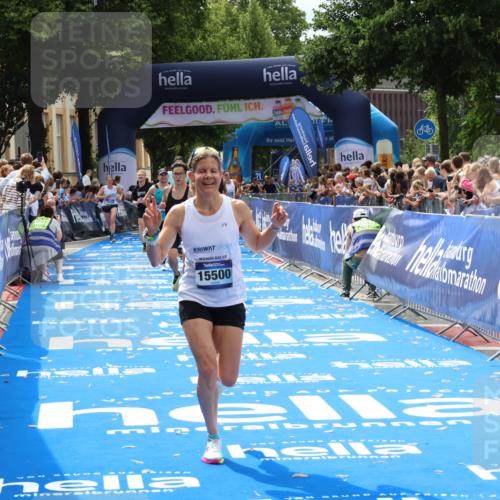 29.06.2025 - hella hamburg halbmarathon Zöllner http://msf.ph/oto/8188856 29.06.2025 10:34:02 Ziel 9345, 9519, 11227, 13493, 13494, 14448, 15268, 15500, 17877 meine-sportfotos.de