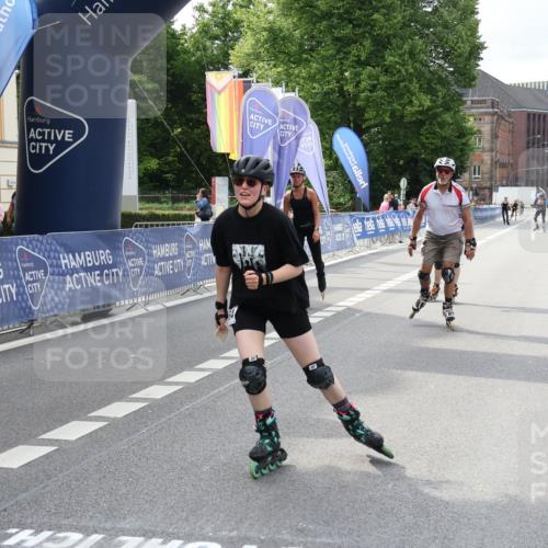 29.06.2025 - hella hamburg halbmarathon Strokosch-Dieckow http://msf.ph/oto/8189013 29.06.2025 09:29:30 Ziel 20090, 20115, 20364, 20453, 20501, 20502 meine-sportfotos.de