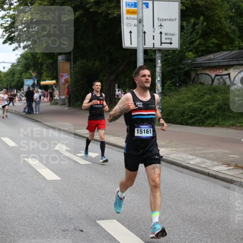 29.06.2025 - hella hamburg halbmarathon Yannick Fuchs http://msf.ph/oto/8189168 29.06.2025 10:30:47 20KM 2399, 2774, 3809, 3843, 4062, 6829, 6990, 6993, 10477, 12447, 12488, 13343, 13419, 14601, 14875, 15115, 15161, 15348, 16119, 17217, 17329, 17612, 17691, 18156, 18600 meine-sportfotos.de