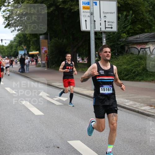 29.06.2025 - hella hamburg halbmarathon Yannick Fuchs http://msf.ph/oto/8189181 29.06.2025 10:30:47 20KM 2399, 2774, 3809, 3843, 4062, 6829, 6990, 6993, 10477, 12447, 12488, 13343, 13419, 14601, 14875, 15115, 15161, 15348, 16119, 17217, 17329, 17612, 17691, 18156, 18600 meine-sportfotos.de