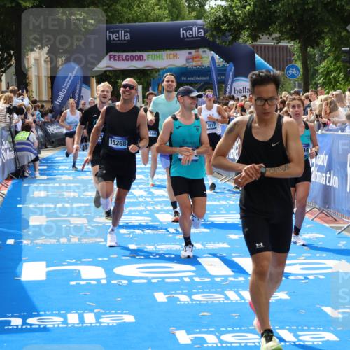 29.06.2025 - hella hamburg halbmarathon Zöllner http://msf.ph/oto/8189347 29.06.2025 10:34:06 Ziel 9345, 9519, 11019, 11202, 11227, 13066, 13493, 13494, 14448, 15268, 16724, 17877 meine-sportfotos.de