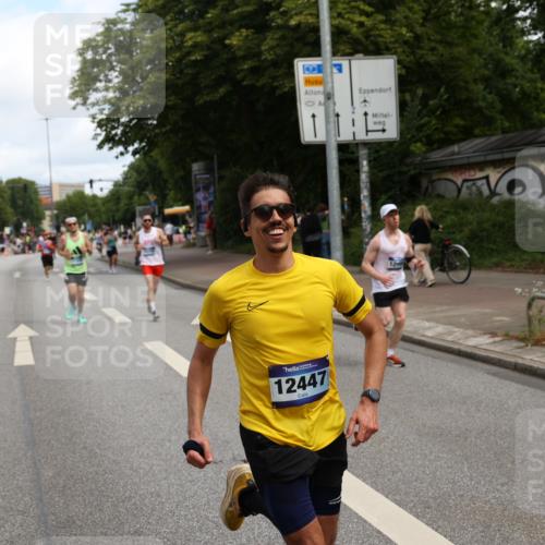 29.06.2025 - hella hamburg halbmarathon Yannick Fuchs http://msf.ph/oto/8189450 29.06.2025 10:30:53 20KM 2399, 2774, 3809, 6829, 6990, 6993, 10852, 12051, 12447, 12488, 13343, 13419, 13991, 14601, 14622, 14875, 15115, 15161, 15348, 15621, 16119, 17217, 17329, 17612, 17691, 18156, 18600 meine-sportfotos.de
