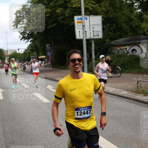 29.06.2025 - hella hamburg halbmarathon Yannick Fuchs http://msf.ph/oto/8189460 29.06.2025 10:30:53 20KM 2399, 2774, 3809, 6829, 6990, 6993, 10852, 12051, 12447, 12488, 13343, 13419, 13991, 14601, 14622, 14875, 15115, 15161, 15348, 15621, 16119, 17217, 17329, 17612, 17691, 18156, 18600 meine-sportfotos.de
