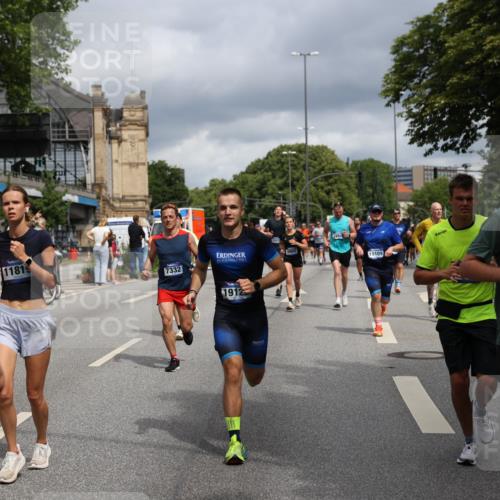 29.06.2025 - hella hamburg halbmarathon Yannick Fuchs http://msf.ph/oto/8189614 29.06.2025 10:43:50 20KM 2013, 2504, 2516, 2878, 2889, 2937, 3414, 3543, 3562, 3692, 4017, 4832, 5460, 5978, 6115, 7100, 7332, 7657, 8437, 8454, 8813, 9126, 9200, 9463, 9491, 9551, 9597, 9619, 9723, 9924, 9965, 10189, 11339, 11819, 12035, 12271, 12670, 13159, 13225, 13690, 13976, 14526, 14838, 15519, 15523, 15966, 16114, 16403, 16653, 16731, 16738, 16843, 16877, 16891, 17001, 17753, 17908, 18058, 18350, 18926, 18960, 19109 meine-sportfotos.de