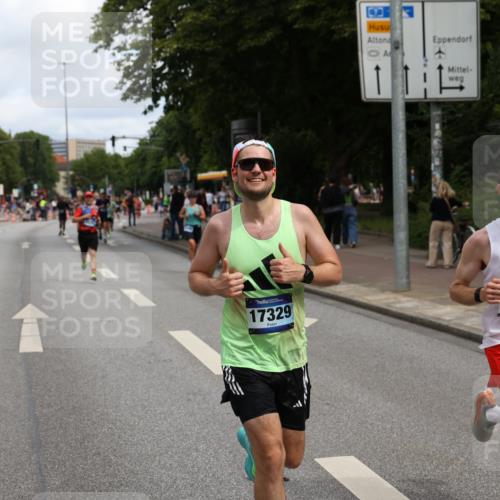 29.06.2025 - hella hamburg halbmarathon Yannick Fuchs http://msf.ph/oto/8189624 29.06.2025 10:30:56 20KM 2399, 2774, 3809, 6829, 6990, 6993, 10852, 12051, 12168, 12447, 12488, 13343, 13419, 13991, 14601, 14622, 14875, 15115, 15348, 15621, 17078, 17217, 17329, 17691, 18156, 18600 meine-sportfotos.de