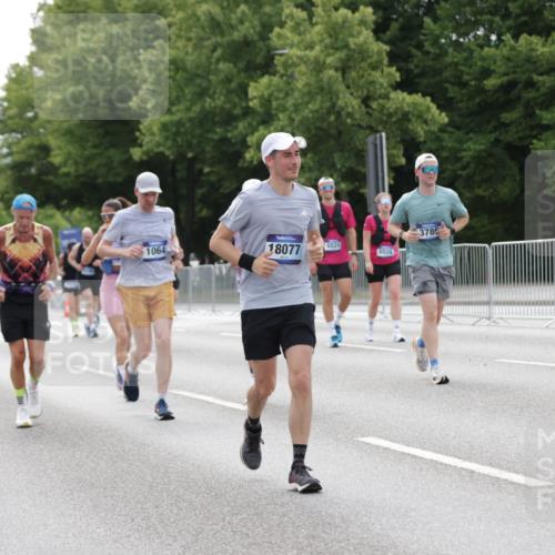 29.06.2025 - hella hamburg halbmarathon Jannik Wohlers http://msf.ph/oto/8189681 29.06.2025 10:24:00 Lombardsbrücke 1005, 1009, 1064, 2132, 2477, 3285, 3421, 3786, 4162, 4464, 4684, 4719, 6478, 6524, 6526, 7528, 7975, 8167, 8297, 9063, 12210, 13111, 13113, 13380, 13573, 13638, 13711, 14143, 14824, 16345, 16861, 17559, 17560, 18077, 18109, 18132, 19080 meine-sportfotos.de