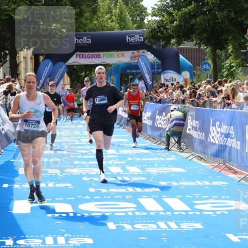 29.06.2025 - hella hamburg halbmarathon Zöllner http://msf.ph/oto/8189905 29.06.2025 10:34:11 Ziel 7884, 9376, 11019, 11202, 13066, 14448, 16724, 17751 meine-sportfotos.de