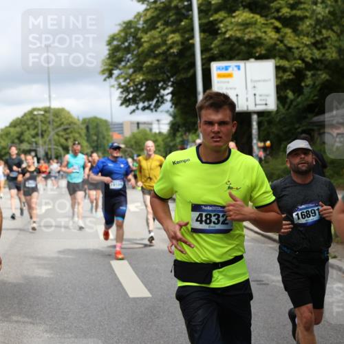 29.06.2025 - hella hamburg halbmarathon Yannick Fuchs http://msf.ph/oto/8189935 29.06.2025 10:43:51 20KM 2013, 2504, 2516, 2878, 2937, 3414, 3543, 3562, 3692, 4017, 4832, 5460, 5978, 6115, 7100, 7332, 7657, 8437, 8454, 8813, 9200, 9463, 9491, 9551, 9597, 9619, 9723, 9924, 9965, 10189, 11339, 11819, 12035, 12203, 12271, 12670, 13159, 13225, 13690, 13976, 14526, 14838, 15519, 15523, 15620, 15966, 16403, 16653, 16731, 16738, 16843, 16877, 16891, 17001, 17753, 17908, 18058, 18350, 18926, 18960, 19109 meine-sportfotos.de
