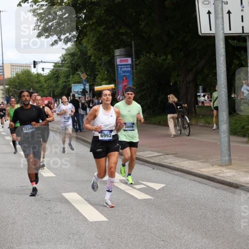 29.06.2025 - hella hamburg halbmarathon Yannick Fuchs http://msf.ph/oto/8190164 29.06.2025 10:31:05 20KM 2121, 2399, 2774, 3809, 6829, 6915, 6990, 6993, 10404, 10852, 11304, 11620, 12051, 12168, 12916, 13991, 14075, 14601, 14622, 15115, 15348, 15621, 16158, 17078, 17217, 18156, 18600 meine-sportfotos.de