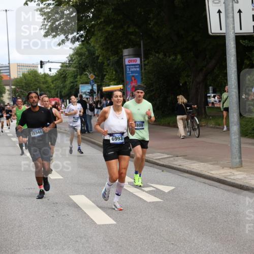 29.06.2025 - hella hamburg halbmarathon Yannick Fuchs http://msf.ph/oto/8190221 29.06.2025 10:31:05 20KM 2121, 2399, 2774, 3809, 6829, 6915, 6990, 6993, 10404, 10852, 11304, 11620, 12051, 12168, 12916, 13991, 14075, 14601, 14622, 15115, 15348, 15621, 16158, 17078, 17217, 18156, 18600 meine-sportfotos.de