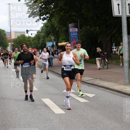 29.06.2025 - hella hamburg halbmarathon Yannick Fuchs http://msf.ph/oto/8190315 29.06.2025 10:31:05 20KM 2121, 2399, 2774, 3809, 6829, 6915, 6990, 6993, 10404, 10852, 11304, 11620, 12051, 12168, 12916, 13991, 14075, 14601, 14622, 15115, 15348, 15621, 16158, 17078, 17217, 18156, 18600 meine-sportfotos.de